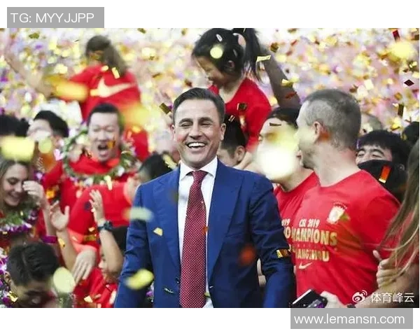 足球明星亲自揭晓新赛季球员名单引发球迷热议与期待 足球明星亲自揭晓新赛季球员名单引发球迷热议与期待